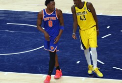 开云-西亚卡姆重要时刻持续失利，中国队带队取胜！观众掌声雷动(西亚卡姆有多强)