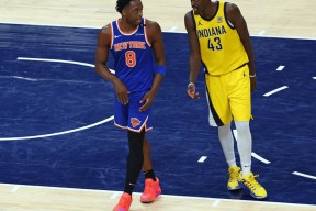 开云-西亚卡姆重要时刻持续失利，中国队带队取胜！观众掌声雷动(西亚卡姆有多强)